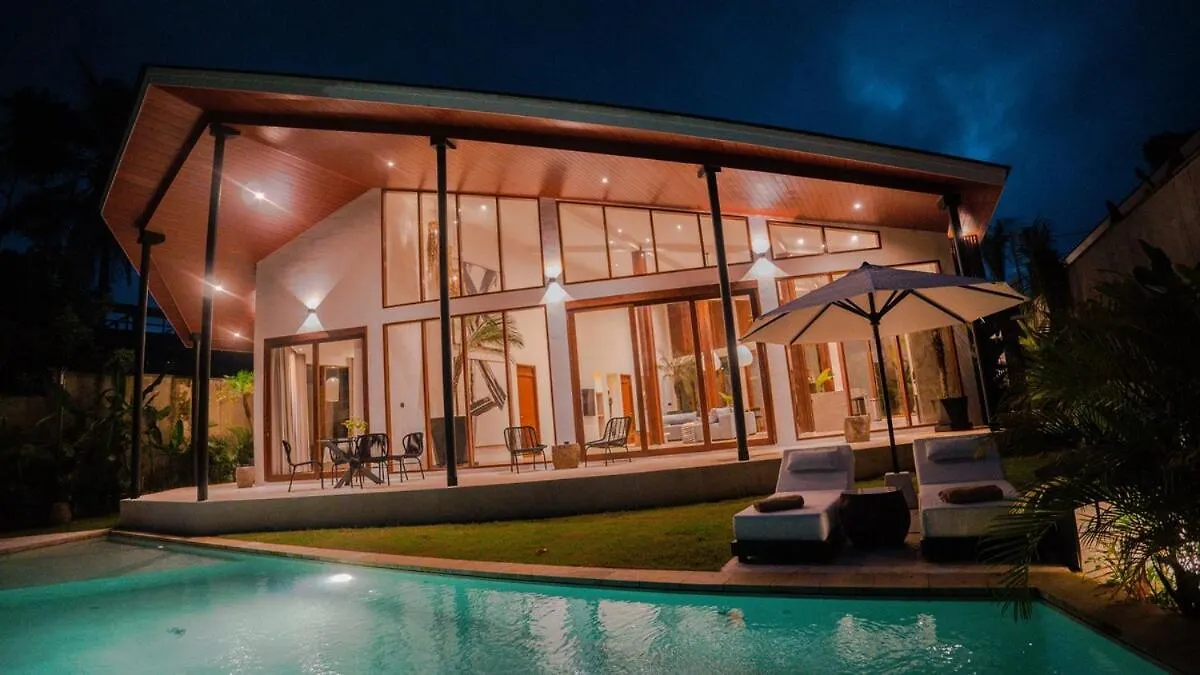 Four Bedroom Luxury Villa Laya Ubud
