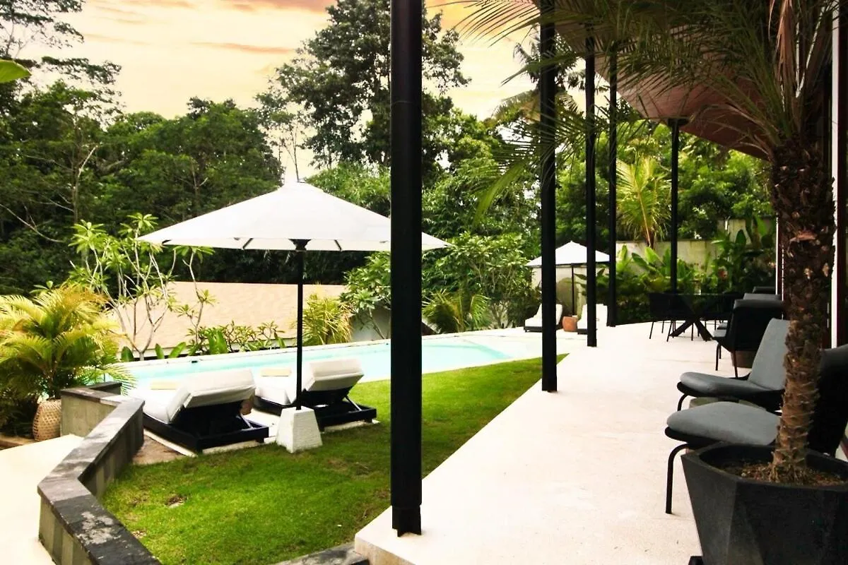 Four Bedroom Luxury Villa Laya Ubud